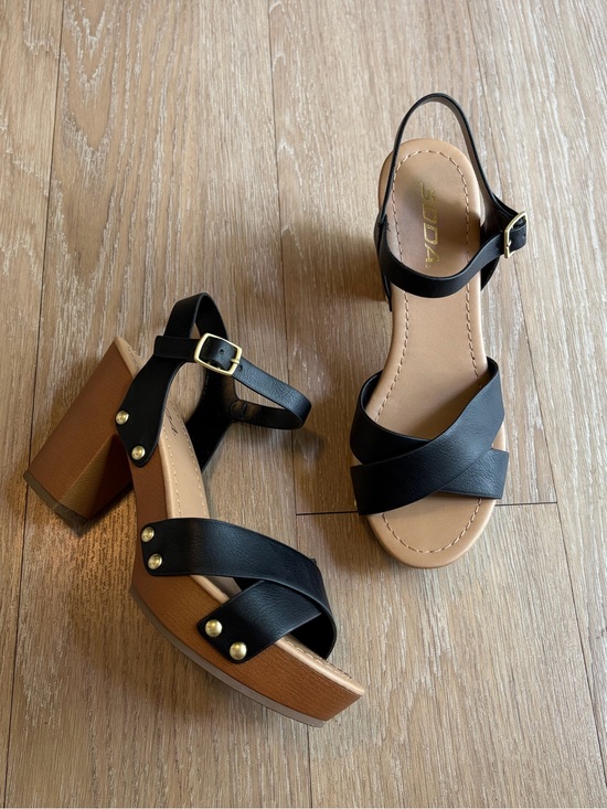 Soda Shoes - Black & Tan Cross-Strap Block Heel Sandals